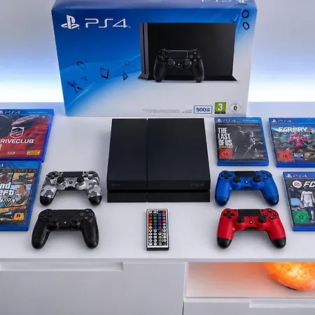 Grand Deluxe 23j - Seesicht - Billiard - Bbq - Trambolin - Tischkicker - Playstation 4 - Panorama Exklusive * Ohningen